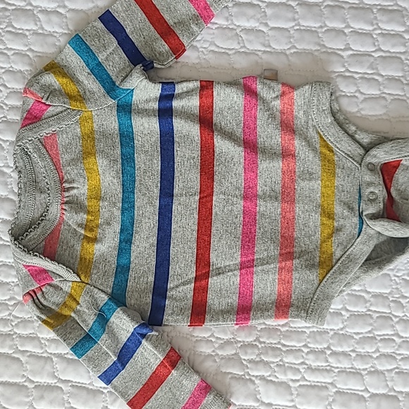 Baby Gap 4 piece bundle - Picture 4 of 7